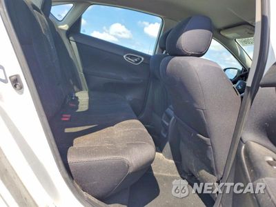 Zdjęcie 10 z 13 samochodu: 2013 NISSAN SENTRA S VIN:3N1AB7AP0DL735656 - miniatura