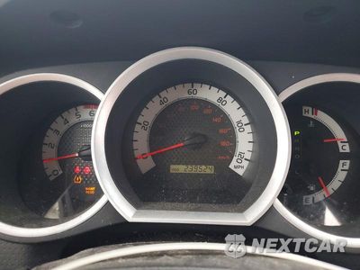 Zdjęcie 9 z 12 samochodu: 2012 TOYOTA TACOMA V6 VIN:3TMLU4EN4CM099730 - miniatura