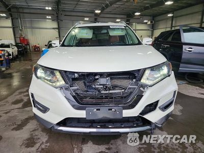Piąte zdjęcie samochodu w środku: 2017 NISSAN ROGUE SL VIN:5N1AT2MV2HC894330 - miniatura