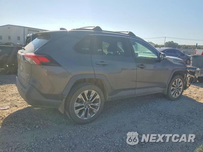 Trzecie zdjęcie samochodu z tyłu: 2019 TOYOTA RAV4 XLE PREMIUM VIN:2T3C1RFV6KW011956 - miniatura