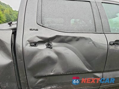 Zdjęcie 10 z 12 samochodu: 2024 TOYOTA TUNDRA SR5 VIN:5TFLA5DB9RX179923 - miniatura