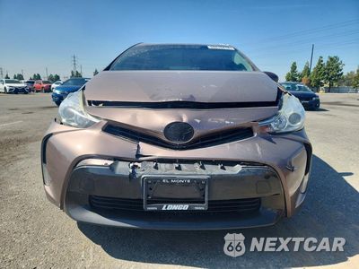 Piąte zdjęcie samochodu w środku: 2017 TOYOTA PRIUS V FOUR VIN:JTDZN3EU6HJ058769 - miniatura