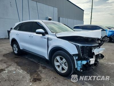 Czwarte zdjęcie samochodu z boku: 2024 KIA SORENTO LX VIN:5XYRG4JC8RG299733 - miniatura