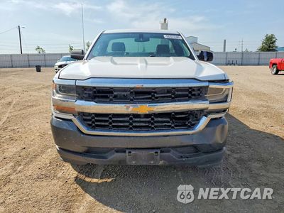 Piąte zdjęcie samochodu w środku: 2018 CHEVROLET SILVERADO C1500 VIN:1GCNCNEHXJZ136061 - miniatura
