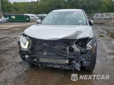 Piąte zdjęcie samochodu w środku: 2018 NISSAN ROGUE S VIN:5N1AT2MV7JC728181 - miniatura