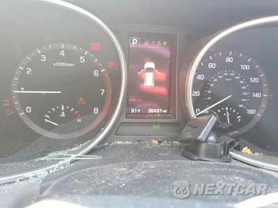 Zdjęcie 9 z 12 samochodu: 2018 HYUNDAI SANTA FE SPORT 2.0T VIN:5XYZUDLA7JG566854 - miniatura