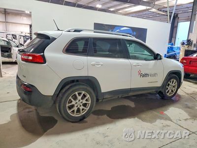Trzecie zdjęcie samochodu z tyłu: 2015 JEEP CHEROKEE LATITUDE VIN:1C4PJMCB5FW795357 - miniatura