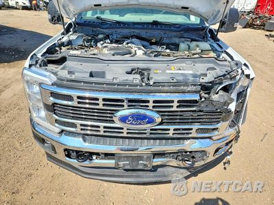 Zdjęcie 12 z 13 samochodu: 2025 FORD F450 SUPER DUTY VIN:1FDUF4HT0SDA08693 - miniatura