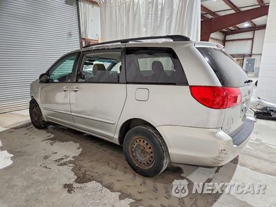 Drugie zdjęcie samochodu z przodu: 2010 TOYOTA SIENNA LE 7-PASSENGER VIN:5TDKK4CC6AS321880 - miniatura