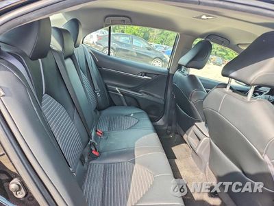 Zdjęcie 10 z 13 samochodu: 2022 TOYOTA CAMRY SE VIN:4T1G11AK1NU650839 - miniatura