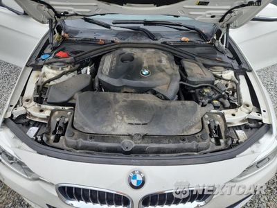 Zdjęcie 11 z 13 samochodu: 2018 BMW 330 I VIN:WBA8B9G58JNU97707 - miniatura