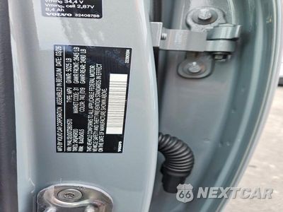 Zdjęcie 12 z 12 samochodu: 2026 VOLVO XC40 ULTRA VIN:YV4L12UD0T2801570 - miniatura