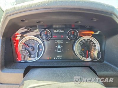 Zdjęcie 9 z 12 samochodu: 2017 RAM 1500 SLT VIN:3C6RR6LT9HG777037 - miniatura