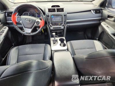Zdjęcie 8 z 12 samochodu: 2014 TOYOTA CAMRY SE VIN:4T1BF1FK9EU768996 - miniatura