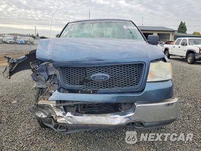 Piąte zdjęcie samochodu w środku: 2005 FORD F150 VIN:1FTPX14555NA90021 - miniatura