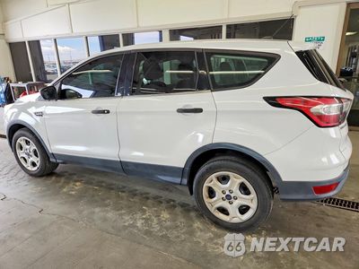 Drugie zdjęcie samochodu z przodu: 2017 FORD ESCAPE S VIN:1FMCU0F73HUD28986 - miniatura