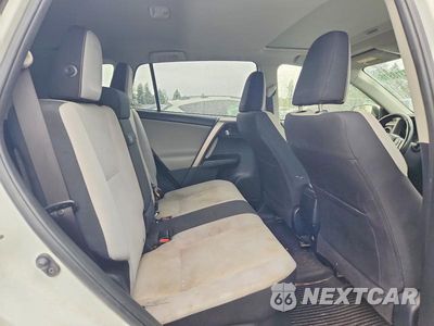 Zdjęcie 11 z 13 samochodu: 2018 TOYOTA RAV4 HYBRID XLE VIN:JTMRJREV7JD212983 - miniatura