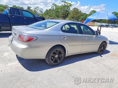 Trzecie zdjęcie samochodu z tyłu: 2002 LEXUS ES 300 VIN:JTHBF30G320078957 - miniatura