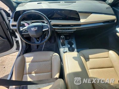 Zdjęcie 8 z 12 samochodu: 2024 CADILLAC XT4 PREMIUM LUXURY VIN:1GYFZDR48RF100140 - miniatura