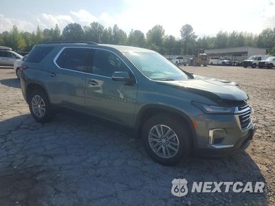 Czwarte zdjęcie samochodu z boku: 2023 CHEVROLET TRAVERSE LT VIN:1GNERGKW3PJ263195 - miniatura