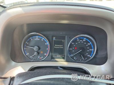 Zdjęcie 9 z 13 samochodu: 2017 TOYOTA RAV4 LIMITED VIN:2T3DFREV5HW686665 - miniatura