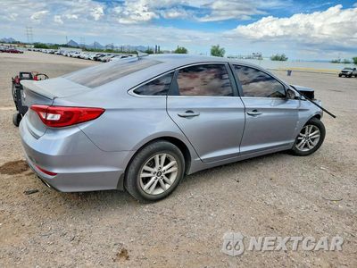 Trzecie zdjęcie samochodu z tyłu: 2015 HYUNDAI SONATA SE VIN:5NPE24AF4FH244403 - miniatura