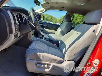 Zdjęcie 7 z 12 samochodu: 2011 TOYOTA TUNDRA DOUBLE CAB SR5 VIN:5TFUY5F17BX199940 - miniatura