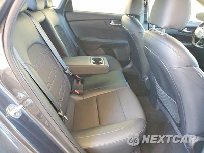 Zdjęcie 10 z 12 samochodu: 2022 KIA FORTE GT LINE VIN:3KPF54AD6NE510825 - miniatura