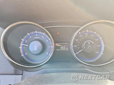 Zdjęcie 9 z 12 samochodu: 2011 HYUNDAI SONATA LIMITED VIN:5NPEC4AC6BH261359 - miniatura