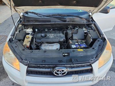 Zdjęcie 12 z 13 samochodu: 2010 TOYOTA RAV4 BASE VIN:2T3BF4DV4AW081716 - miniatura