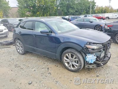 Czwarte zdjęcie samochodu z boku: 2023 MAZDA CX-30 PREMIUM VIN:3MVDMBDM1PM518719 - miniatura