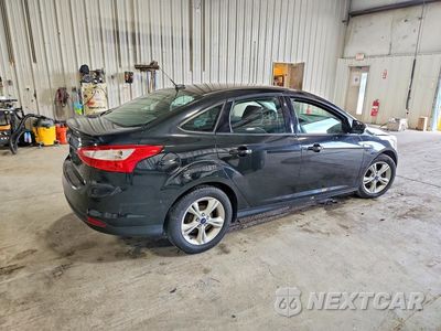 Trzecie zdjęcie samochodu z tyłu: 2014 FORD FOCUS SE VIN:1FADP3F25EL424552 - miniatura