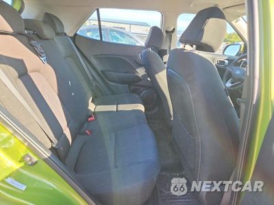 Zdjęcie 10 z 12 samochodu: 2021 HYUNDAI VENUE SE VIN:KMHRB8A37MU097118 - miniatura
