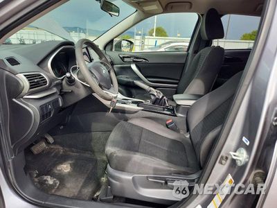 Zdjęcie 7 z 14 samochodu: 2019 MITSUBISHI ECLIPSE CROSS ES VIN:JA4AT3AA6KZ038149 - miniatura