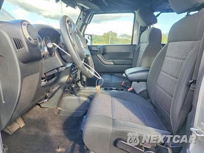 Zdjęcie 7 z 13 samochodu: 2012 JEEP WRANGLER UNLIMITED SPORT VIN:1C4BJWDG8CL259631 - miniatura