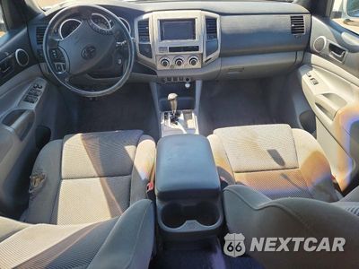 Zdjęcie 8 z 12 samochodu: 2009 TOYOTA TACOMA DOUBLE CAB PRERUNNER LONG BED VIN:3TMKU72N39M019523 - miniatura