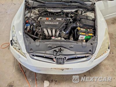 Zdjęcie 11 z 13 samochodu: 2007 HONDA ACCORD SE VIN:1HGCM55337A170876 - miniatura
