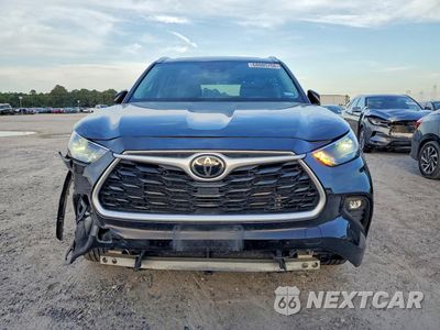 Piąte zdjęcie samochodu w środku: 2022 TOYOTA HIGHLANDER XLE VIN:5TDGZRAH2NS125728 - miniatura