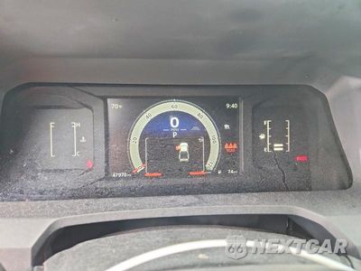 Zdjęcie 9 z 12 samochodu: 2025 TOYOTA TACOMA SR VIN:3TYKD5HN2ST024282 - miniatura