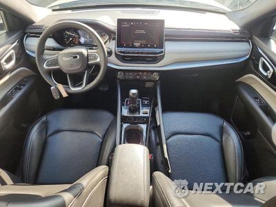 Zdjęcie 8 z 15 samochodu: 2025 JEEP COMPASS LIMITED VIN:3C4NJDCN4ST579050 - miniatura