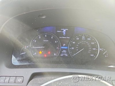 Zdjęcie 9 z 12 samochodu: 2013 LEXUS LS 460 VIN:JTHBL5EFXD5114136 - miniatura