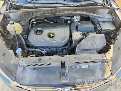 Zdjęcie 11 z 12 samochodu: 2017 HYUNDAI TUCSON SE VIN:KM8J3CA40HU409887 - miniatura