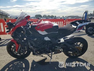 Trzecie zdjęcie samochodu z tyłu: 2026 YAMAHA YZF1000 C VIN:JYARNA7YXTA000561 - miniatura