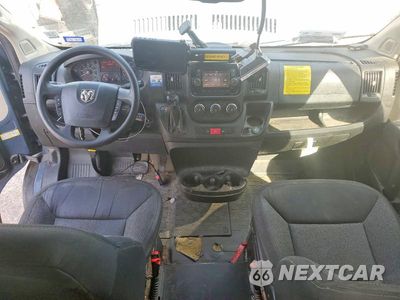Zdjęcie 8 z 13 samochodu: 2021 RAM PROMASTER 3500 DELIVERY VAN VIN:3C6MRVJGXME586940 - miniatura