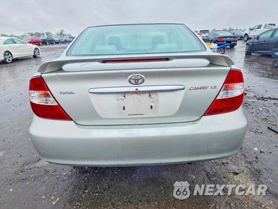 Zdjęcie 6 z 12 samochodu: 2002 TOYOTA CAMRY LE VIN:4T1BE32K72U508967 - miniatura