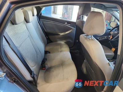 Zdjęcie 10 z 12 samochodu: 2016 HYUNDAI ACCENT SE VIN:KMHCT4AE1GU043511 - miniatura