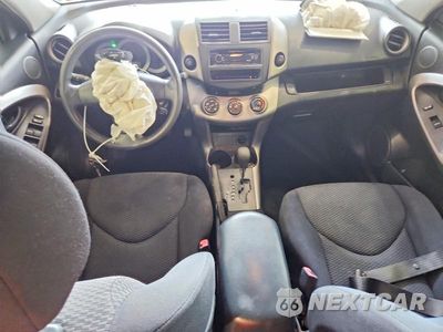 Zdjęcie 8 z 12 samochodu: 2008 TOYOTA RAV 4 VIN:JTMZD32V185094006 - miniatura