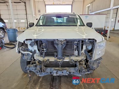 Piąte zdjęcie samochodu w środku: 2021 NISSAN TITAN S VIN:1N6AA1EC2MN509359 - miniatura