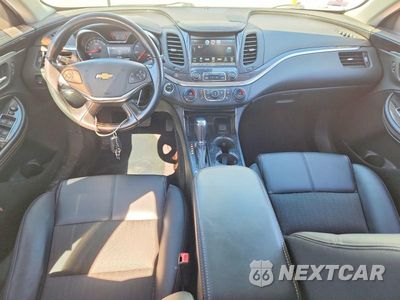 Zdjęcie 8 z 12 samochodu: 2019 CHEVROLET IMPALA LT VIN:2G11Z5SAXK9121813 - miniatura