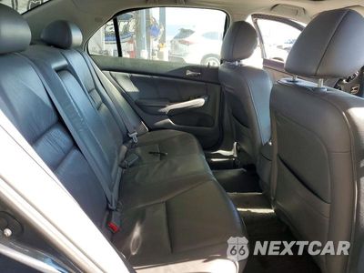 Zdjęcie 10 z 13 samochodu: 2004 HONDA ACCORD EX VIN:1HGCM56705A027124 - miniatura